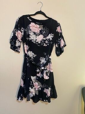 Stellino Women's Black Mini Dress with Pink Floral Print and Tie Waist